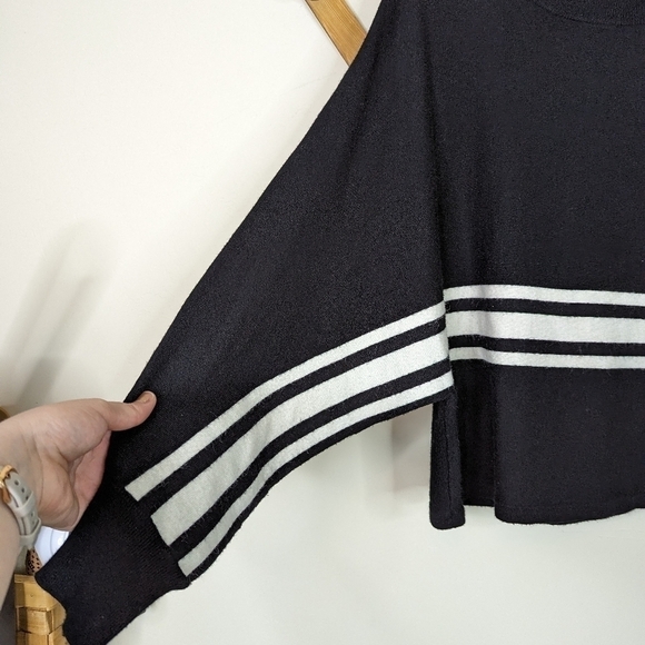 Anthropolgie Black and White Striped Dolman Bat Wing Crew Sweater - Picture 4 of 9